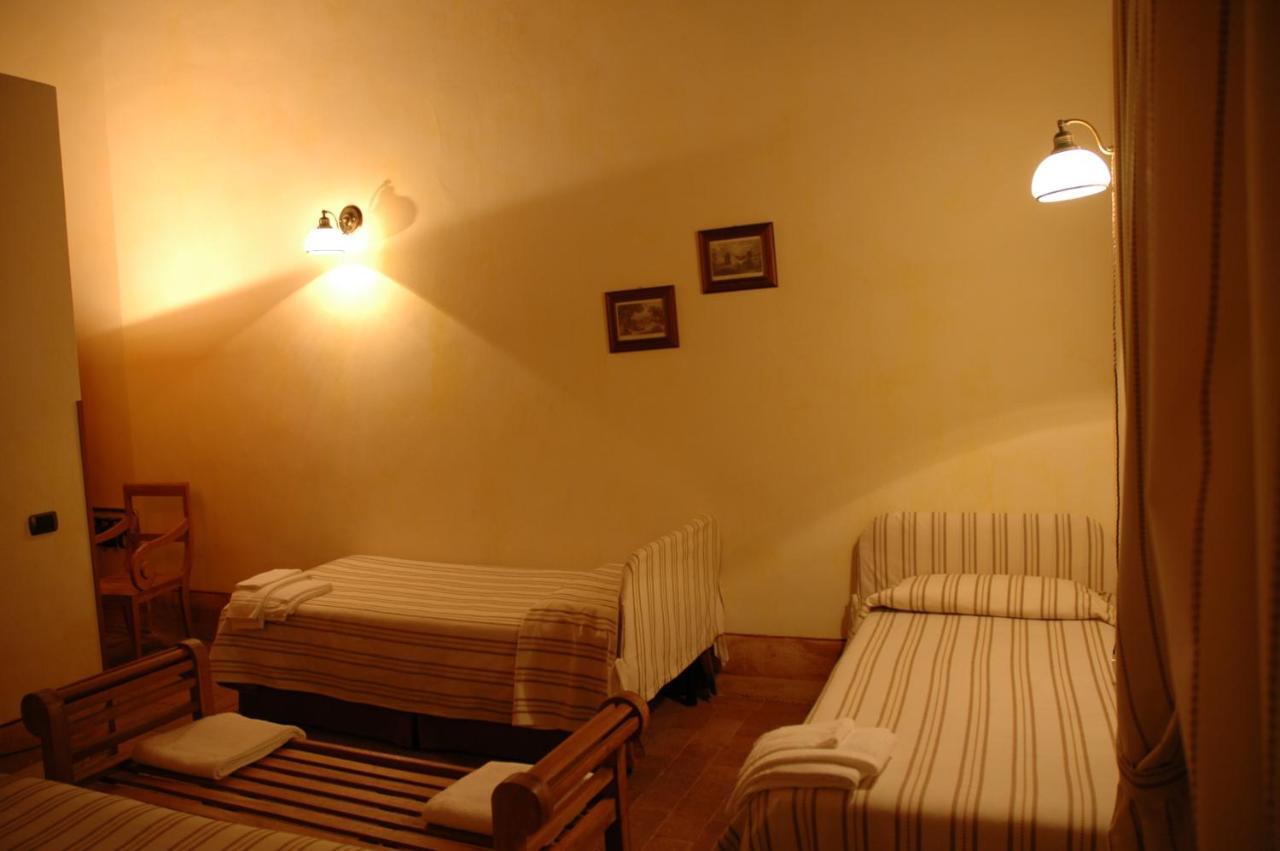 Agriturismo Le Piane Del Milia 수베레토 객실 사진